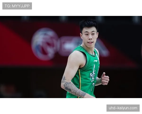 特写:张镇麟追身封盖后快攻扣篮,此回合被视作本轮系列赛攻防转折点